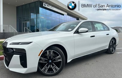 New 2024 BMW i7 eDrive50 w/ M Sport Package