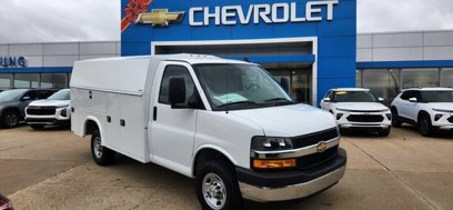 New 2024 Chevrolet Express 3500 w/ Power Convenience Package
