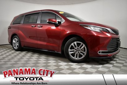 Used 2023 Toyota Sienna Limited