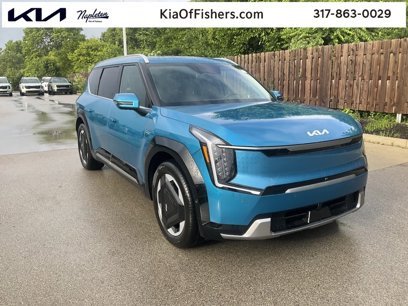 New 2026 Kia EV9 Land