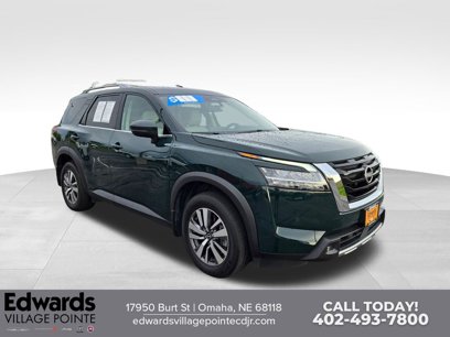 Used 2022 Nissan Pathfinder SL