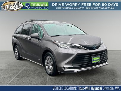 Used 2021 Toyota Sienna XLE