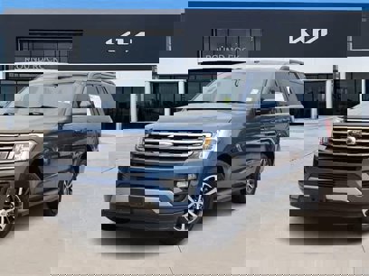 Used 2018 Ford Expedition XLT
