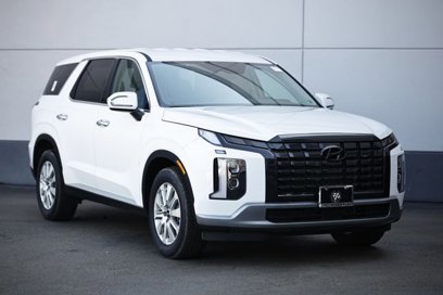New 2025 Hyundai Palisade SE