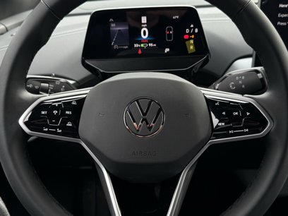New 2025 Volkswagen ID.4 Pro