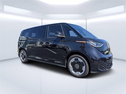 New 2025 Volkswagen ID. Buzz Pro S