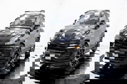 Certified 2024 Porsche Macan