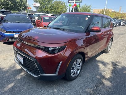 Used 2023 Kia Soul LX