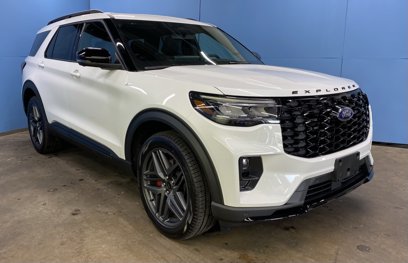 New 2025 Ford Explorer ST-Line