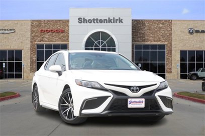 Used 2024 Toyota Camry SE