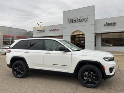 New 2025 Jeep Grand Cherokee Limited w/ Luxury Tech Group II