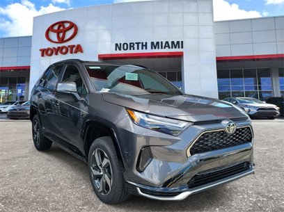 New 2025 Toyota RAV4 SE