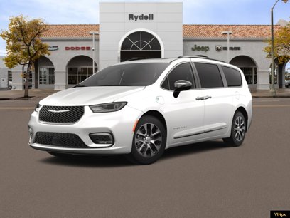 New 2025 Chrysler Pacifica Pinnacle