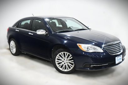 Used 2013 Chrysler 200 Limited w/ Sun/Sound Group
