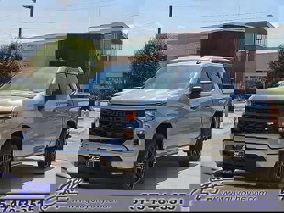 New 2025 Chevrolet Silverado 1500 Custom w/ Turbomax Blackout Package