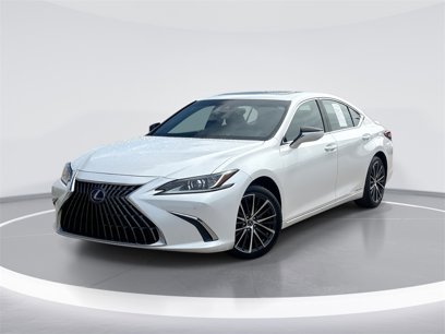 Used 2022 Lexus ES 300h w/ Premium Package