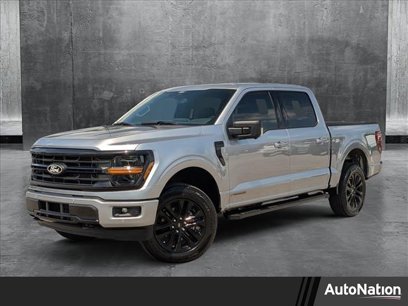 New 2025 Ford F150 XLT w/ Equipment Group 302A MID