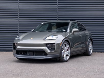 New 2025 Porsche Macan 4S Electric