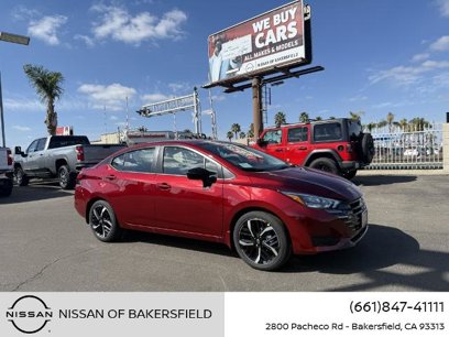 New 2025 Nissan Versa SR w/ Trunk Package