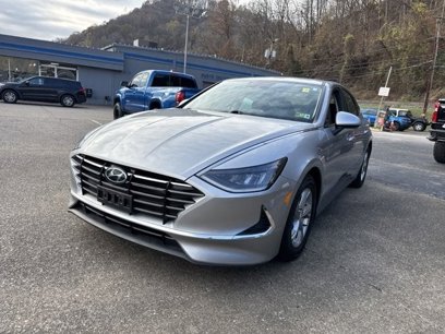 Used 2021 Hyundai Sonata SE w/ Preferred Accessory Package