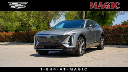 New 2025 Cadillac Lyriq Luxury