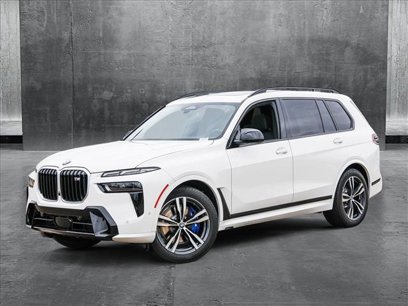 New 2025 BMW X7 M60i w/ Executive Package