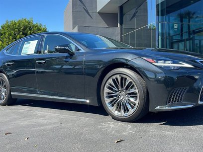 Used 2021 Lexus LS 500 w/ Accessory Package (Z1)