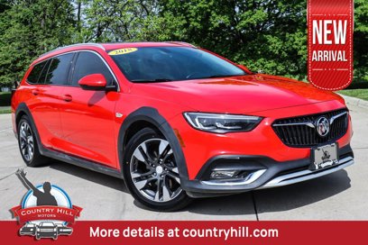 Used 2018 Buick Regal Essence w/ Driver Confidence Package #1