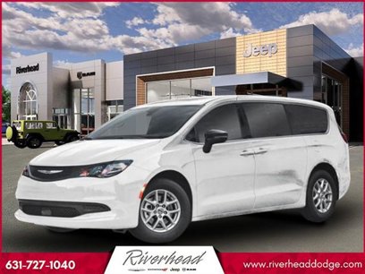 New 2025 Chrysler Voyager LX