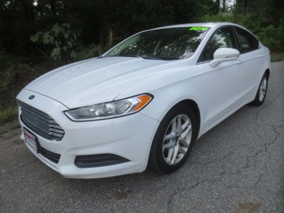 Used 2016 Ford Fusion SE