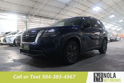 Used 2024 Nissan Pathfinder SV