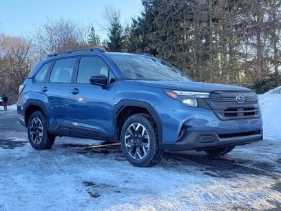 Used 2025 Subaru Forester w/ Convenience Package #1