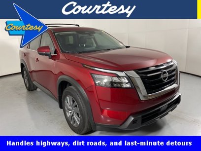 Used 2024 Nissan Pathfinder SV