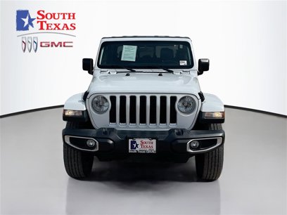 Used 2023 Jeep Gladiator Overland w/ Popular Equipment Package