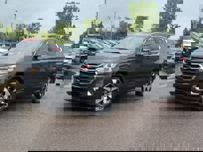 Used 2019 Chevrolet Traverse LT w/ LT Premium Package