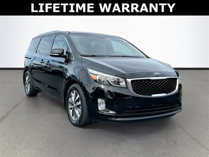 Used 2017 Kia Sedona SX