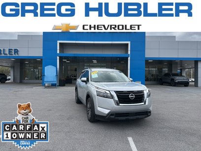 Used 2024 Nissan Pathfinder SV