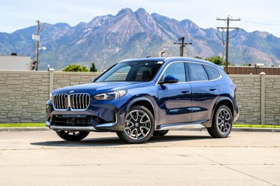 New 2025 BMW X1 xDrive28i w/ Premium Package