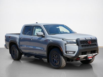 New 2025 Nissan Frontier PRO-4X w/ Pro Convenience Package