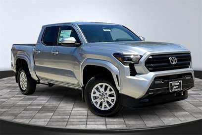 New 2025 Toyota Tacoma SR5