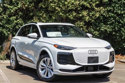 New 2025 Audi Q6 e-tron Premium