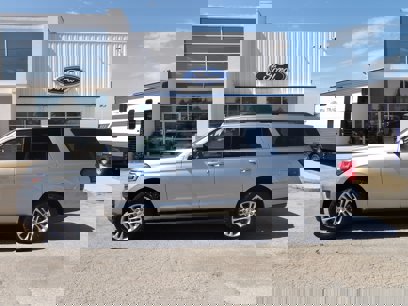 New 2024 Ford Expedition Max XLT