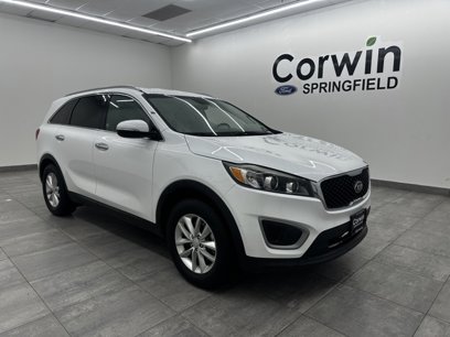 Used 2017 Kia Sorento LX w/ LX Convenience Package
