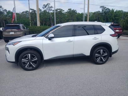 New 2025 Nissan Rogue SL