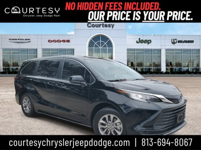 Used 2023 Toyota Sienna LE