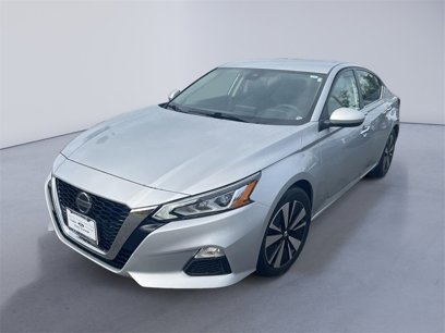 Used 2022 Nissan Altima 2.5 SV