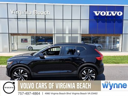 New 2024 Volvo XC40 B5 Plus w/ Protection Package Premier