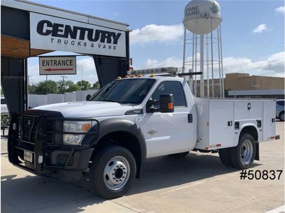 Used 2016 Ford F550 2WD Regular Cab Super Duty