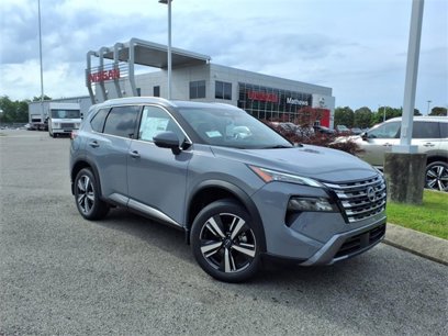 New 2025 Nissan Rogue SL w/ SL Premium Package