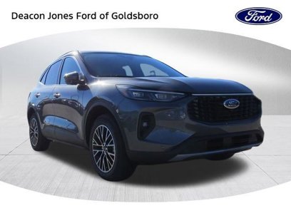 New 2025 Ford Escape SE w/ PHEV Premium Package